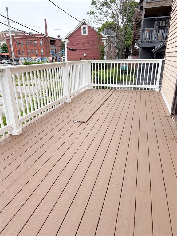 127 Austin Street Worcester, MA 01609 - Photo 17 of 20