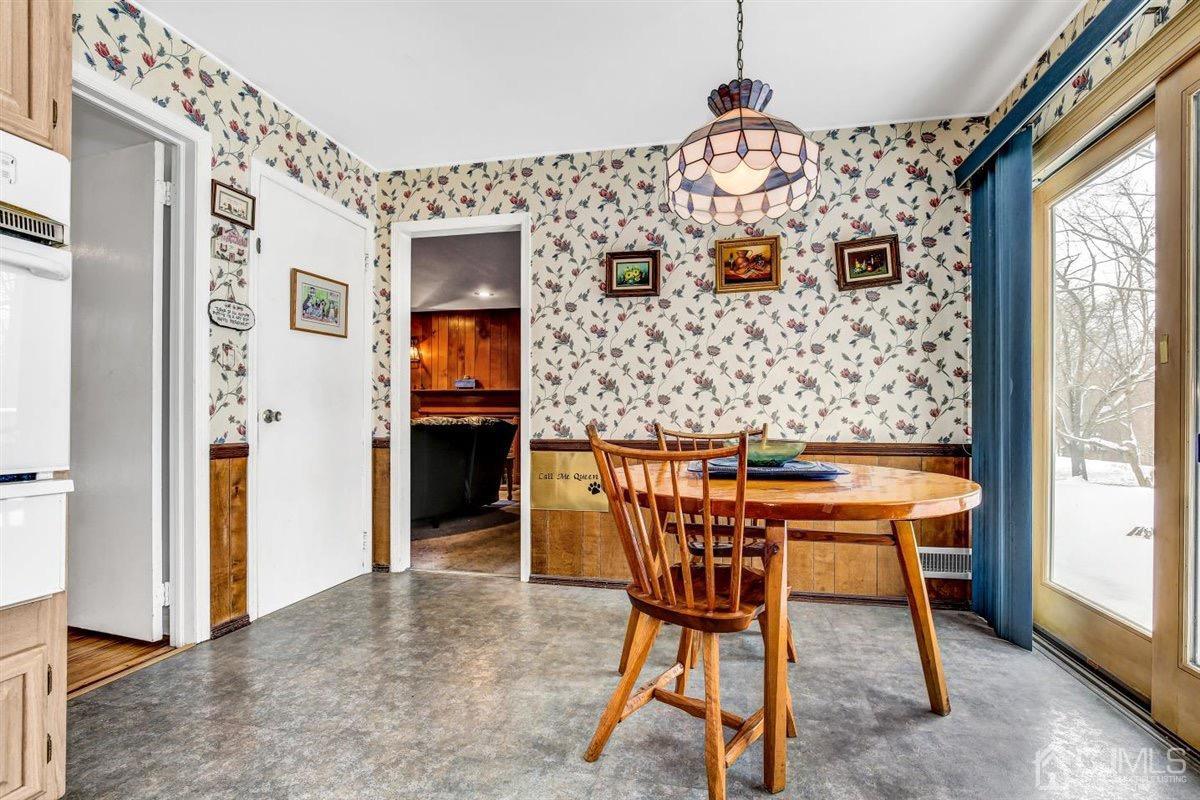 147 Fern Road East Brunswick, NJ 08816 - Photo 12 of 40 Gallery Image 12
