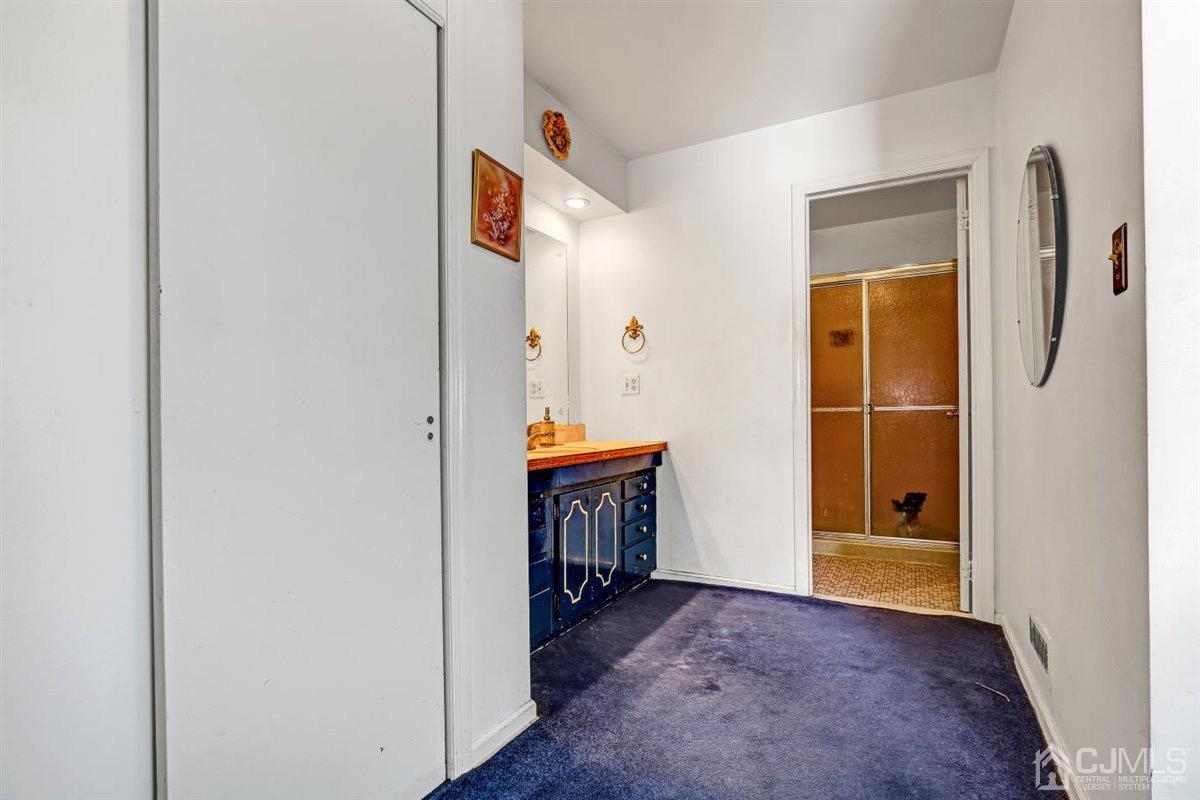 147 Fern Road East Brunswick, NJ 08816 - Photo 32 of 40 Gallery Image 32