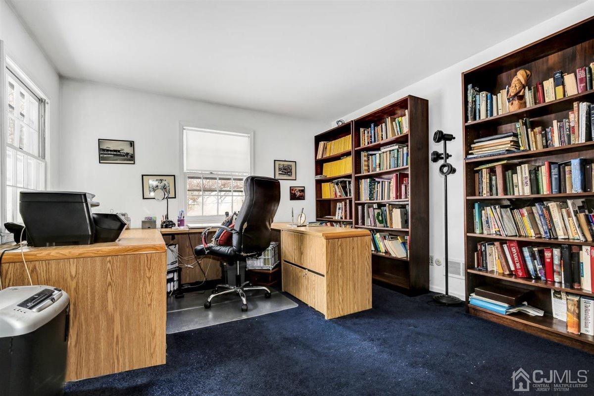 147 Fern Road East Brunswick, NJ 08816 - Photo 35 of 40 Gallery Image 35