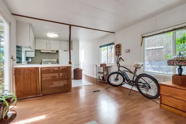 $499,000 | 18 Cottonwood Lane, Seal Beach, CA 90740