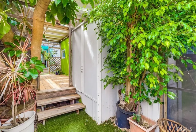 $499,000 | 18 Cottonwood Lane, Seal Beach, CA 90740