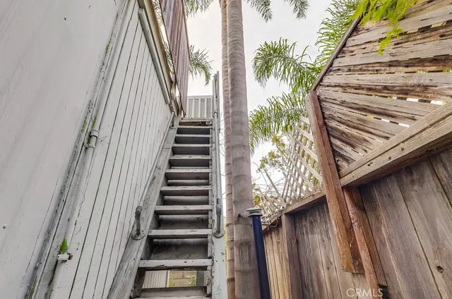 $499,000 | 18 Cottonwood Lane, Seal Beach, CA 90740