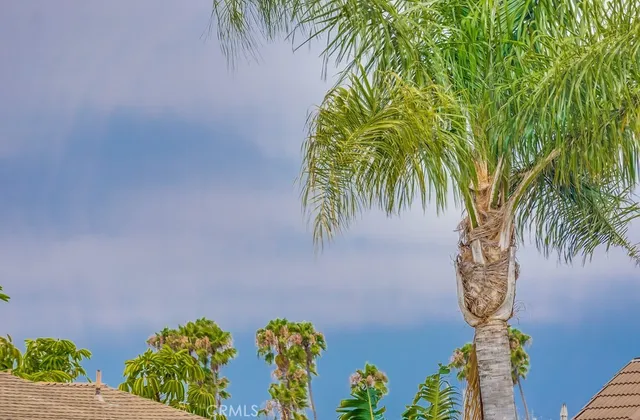 $499,000 | 18 Cottonwood Lane, Seal Beach, CA 90740