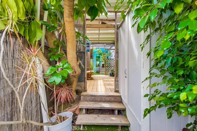 $499,000 | 18 Cottonwood Lane, Seal Beach, CA 90740