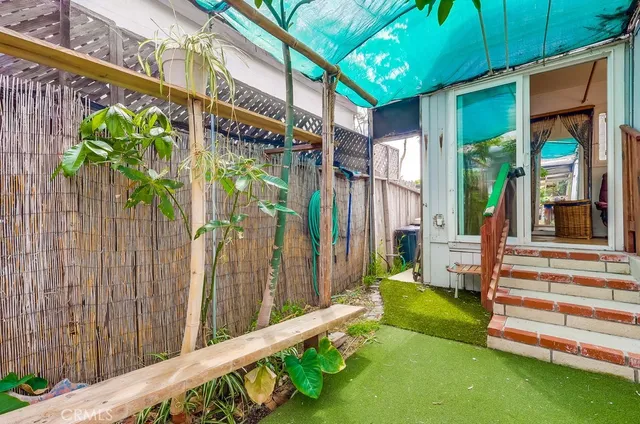 $499,000 | 18 Cottonwood Lane, Seal Beach, CA 90740