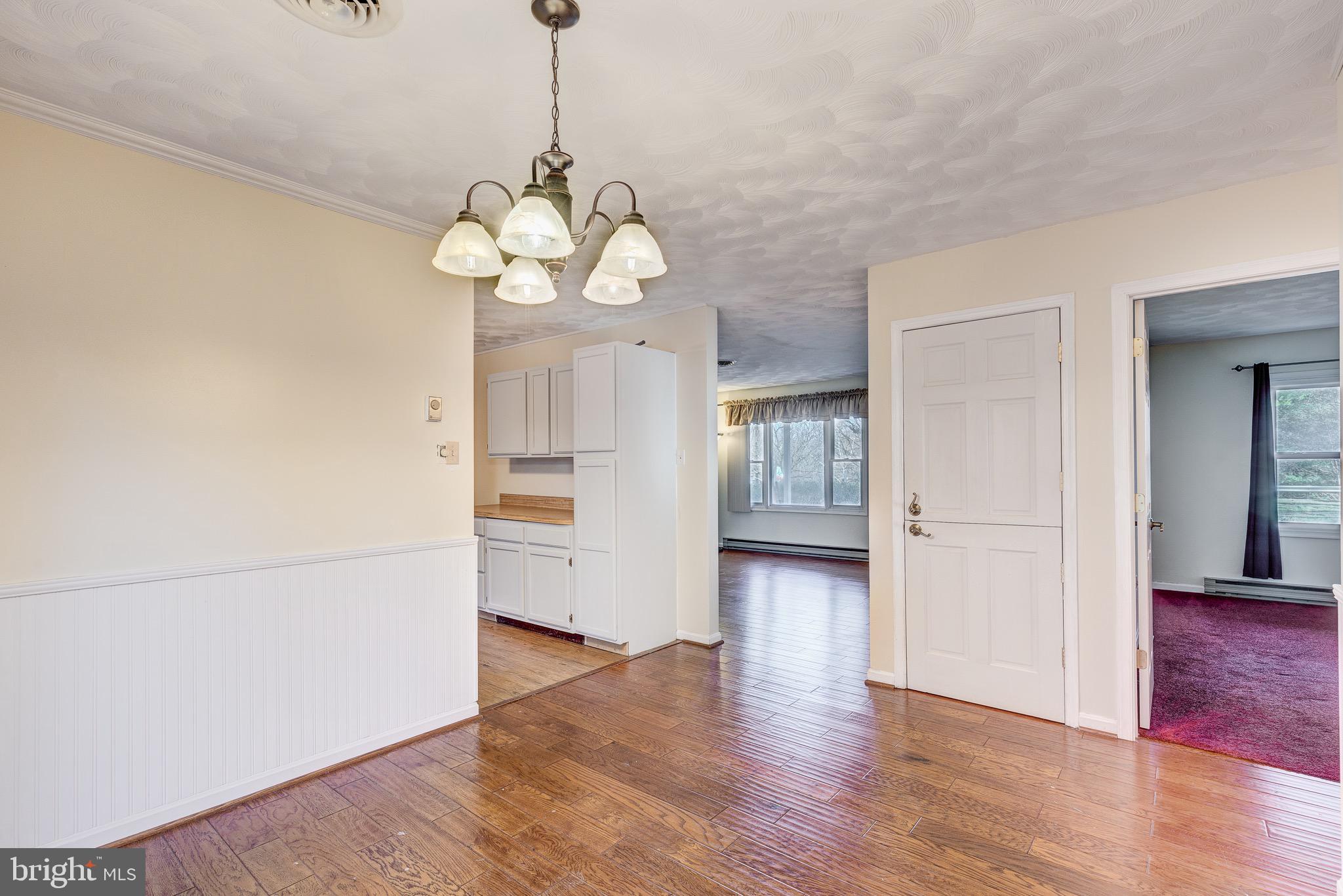 1075 Stone Road Westminster, MD 21158 - Photo 6 of 42 Dining