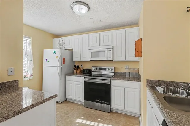 $220,000 | 123 Chastain Circle, Newnan, GA 30263