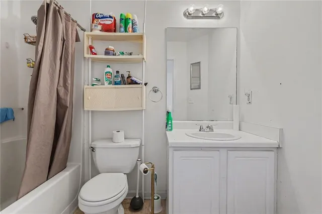 $220,000 | 123 Chastain Circle, Newnan, GA 30263