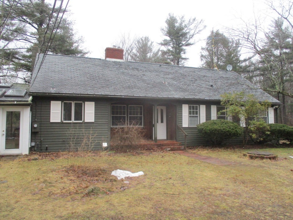 6 Stoddard Road North Brookfield, MA 01535 - Photo 2 of 30
