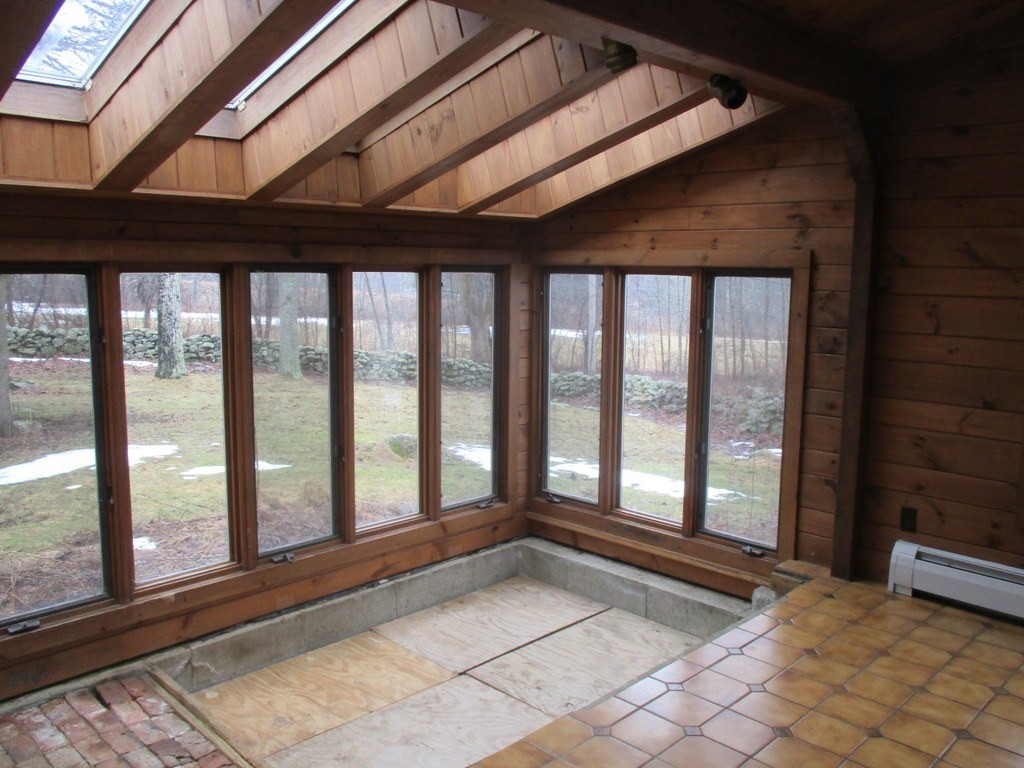 6 Stoddard Road North Brookfield, MA 01535 - Photo 9 of 30