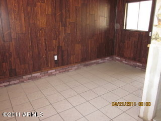 4228 East Apollo Road Phoenix, AZ 85042 - Photo 14 of 14 den