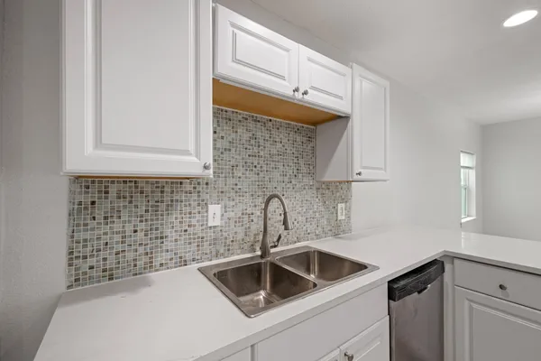 $245,000 | 1426 Shawnee Street, Houston, TX 77034