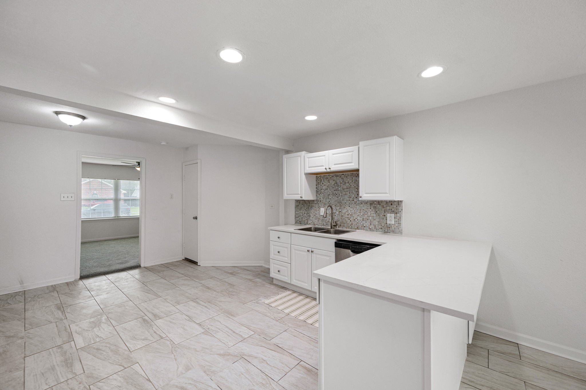 1426 Shawnee Street Houston, TX 77034 - Photo 17 of 34