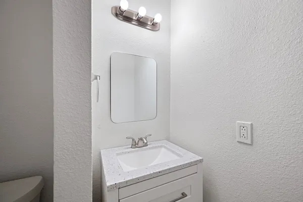 $245,000 | 1426 Shawnee Street, Houston, TX 77034