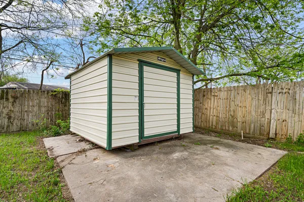 $245,000 | 1426 Shawnee Street, Houston, TX 77034