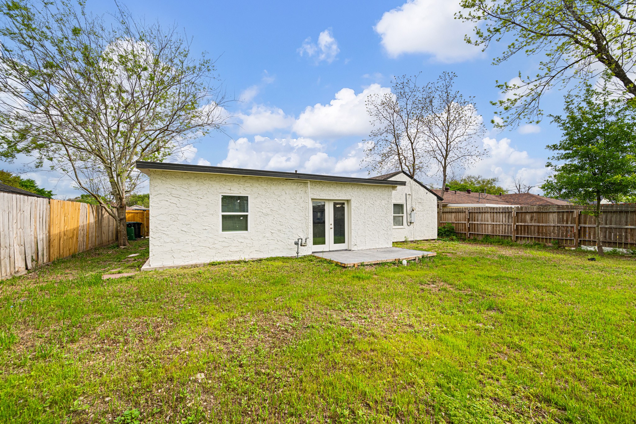 1426 Shawnee Street Houston, TX 77034 - Photo 33 of 34 So much room in this backyard for outdoor fun and games with the kids and fur-kids!