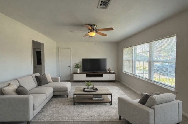 1426 Shawnee Street Houston, TX 77034 - Photo 4 of 34