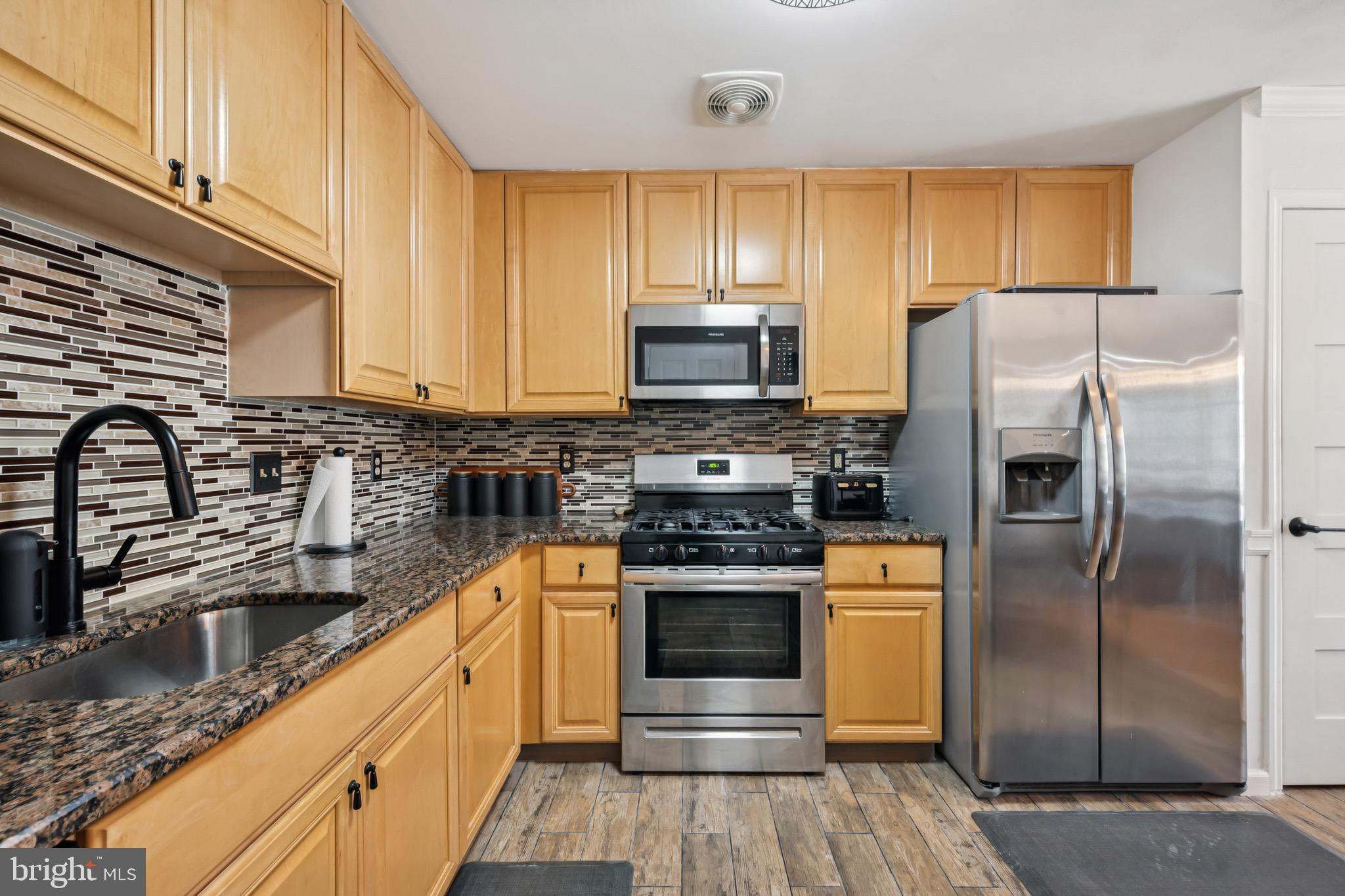 3404 Ebbtide Lane Palmyra, NJ 08065 - Photo 13 of 24 Kitchen