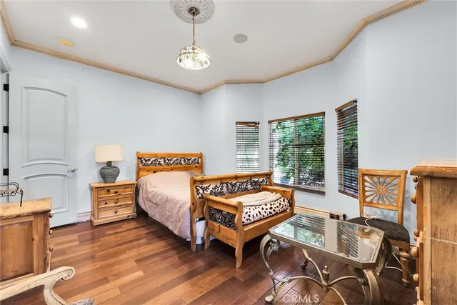 $16,900 | 22349 Dolorosa Street, Woodland Hills, CA 91367