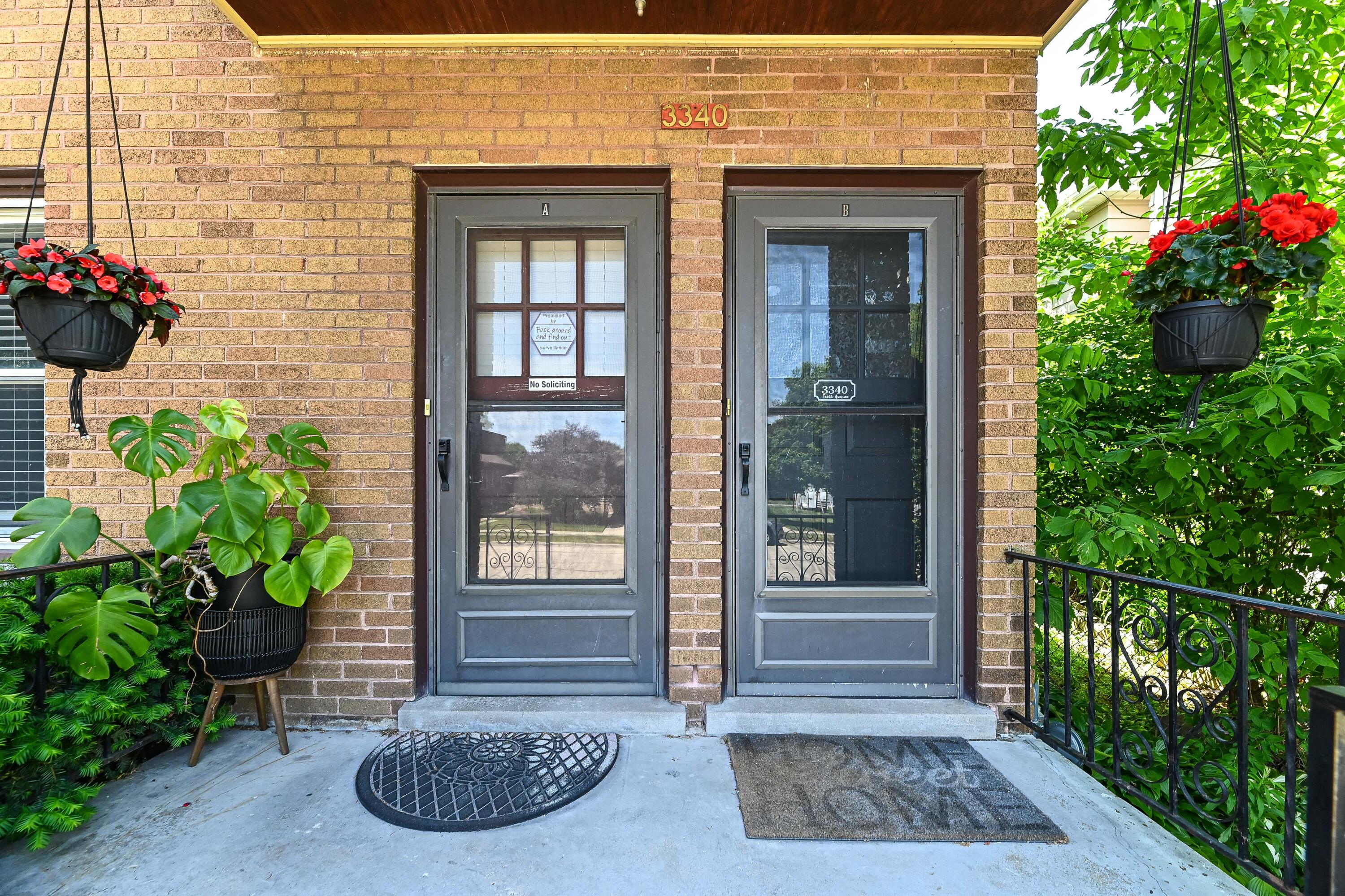 3340 10th Avenue Racine, WI 53402 - Photo 3 of 38 5