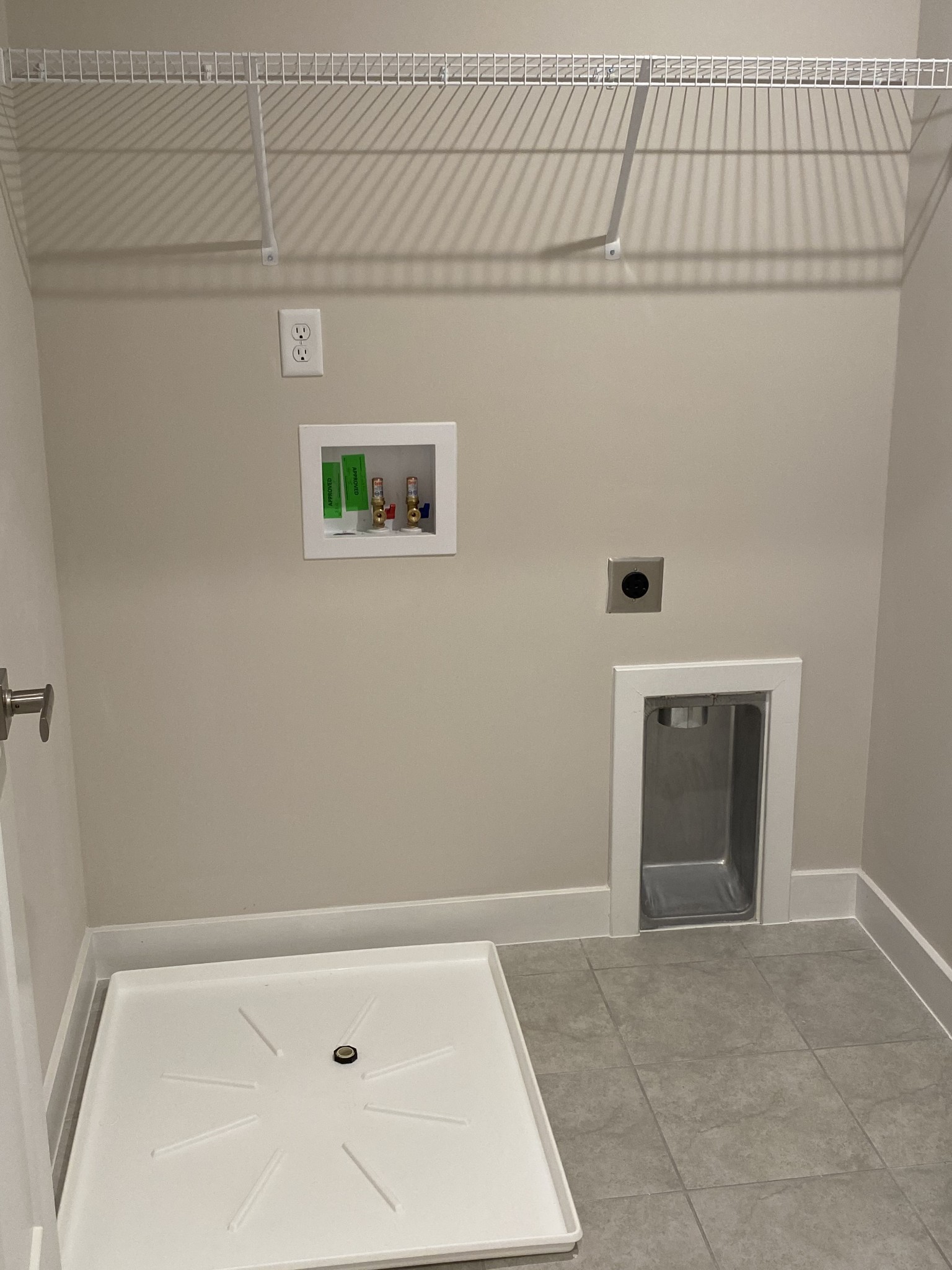 110 Keelon Gap Road, Unit 104C Spring Hill, TN 37174 - Photo 19 of 22 a bathroom with a bathtub and shower