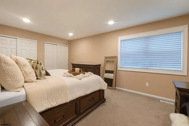 $519,900 | 4649 North Black Oak Circle, Egg Harbor City, NJ 08215