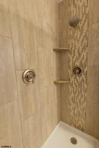 $519,900 | 4649 North Black Oak Circle, Egg Harbor City, NJ 08215