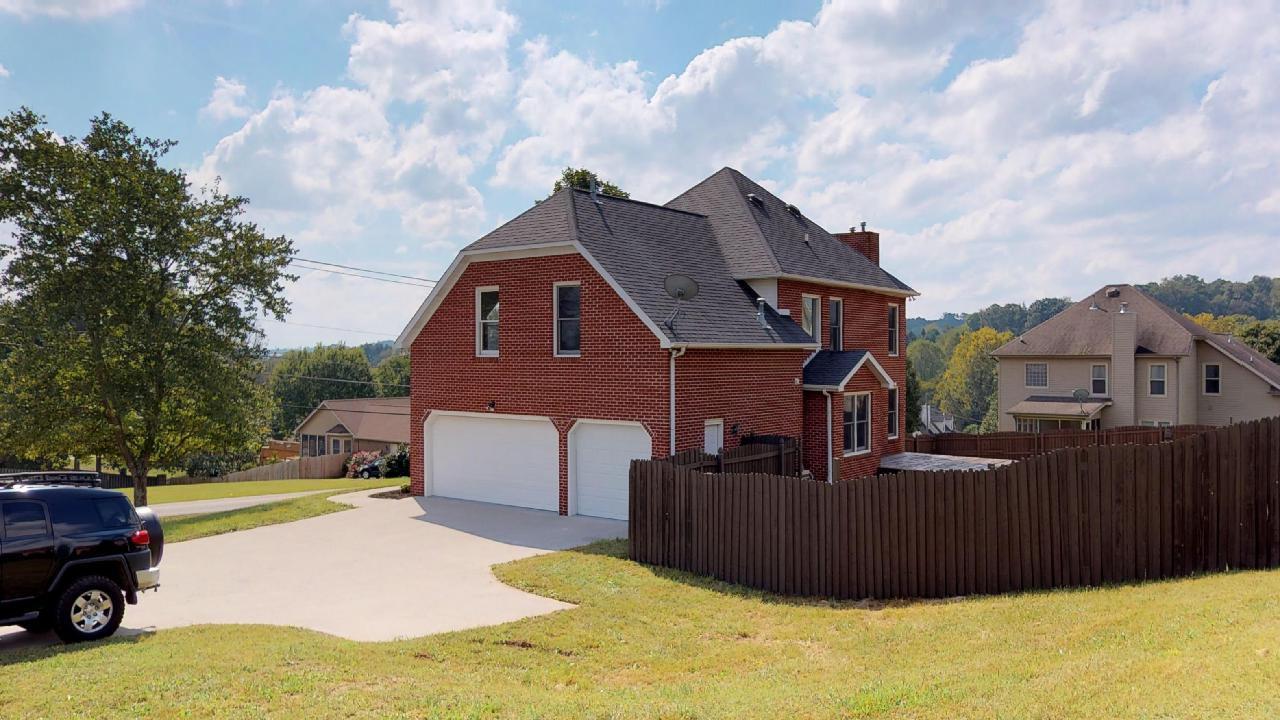 8001 Schroeder Road Powell, TN 37849 - Photo 22 of 25 8001-Schroeder-Rd-10092018_115421