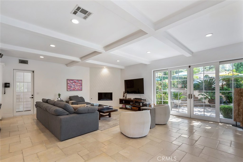 5600 Round Meadow Road Hidden Hills, CA 91302 - Photo 7 of 50