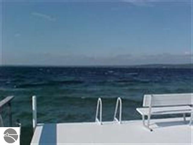 6841 Deepwater Point Road Williamsburg, MI 49690 - Photo 5 of 22 1715781-4.JPG