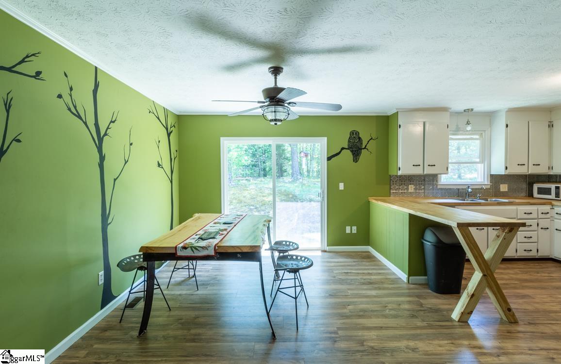 211 Banks Road Travelers Rest, SC 29690 - Photo 20 of 36