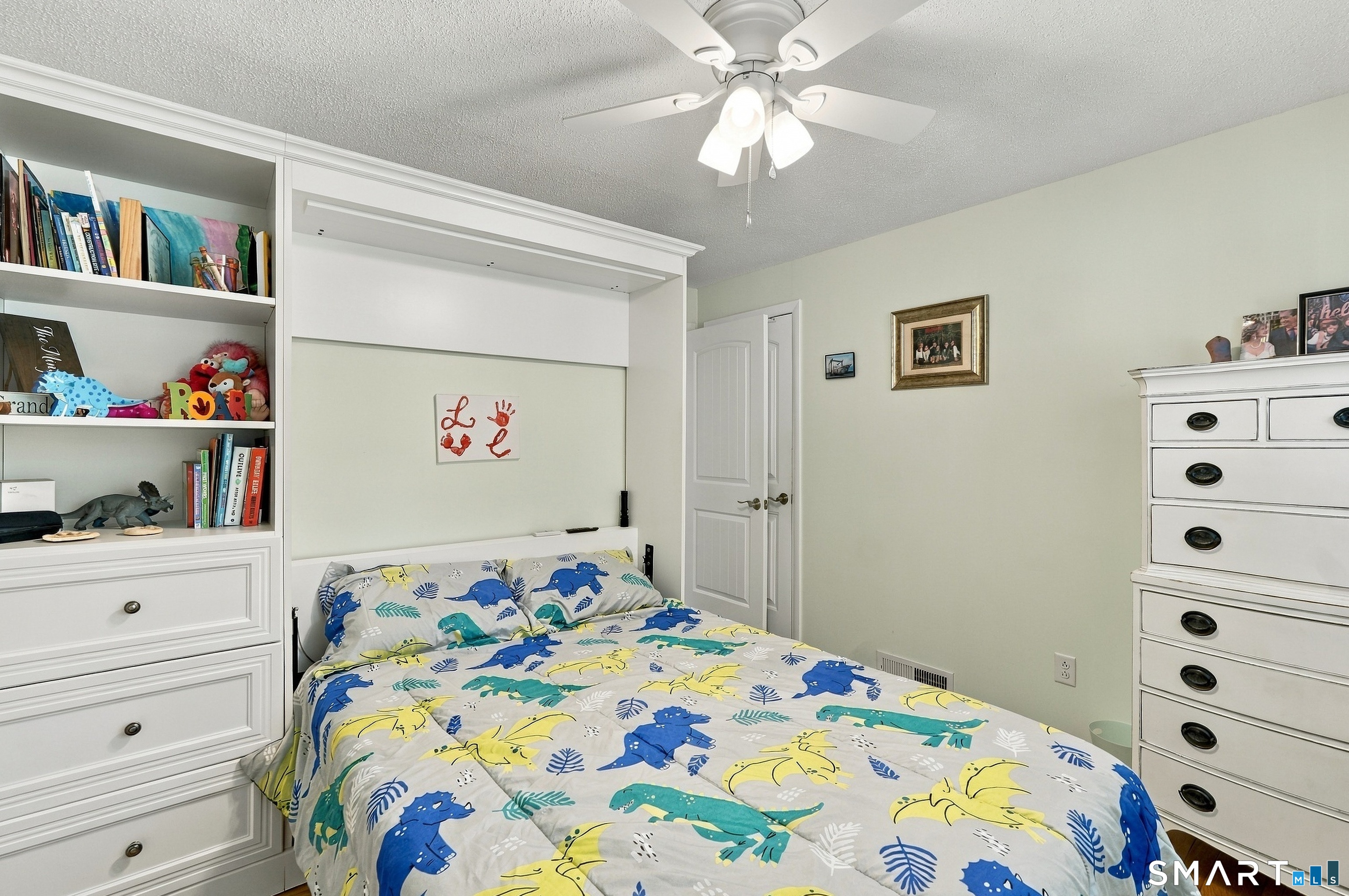 187 Cianci Road New Britain, CT 06053 - Photo 13 of 28 Gallery Image 13