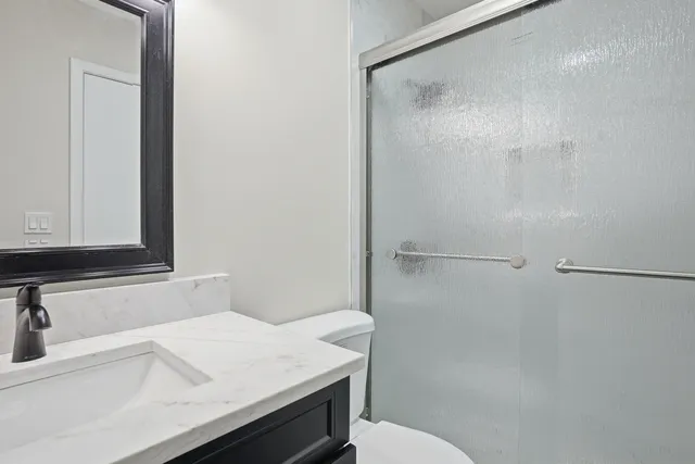 $3,200 | 1101 Ashford Lane, Westmont, IL 60559