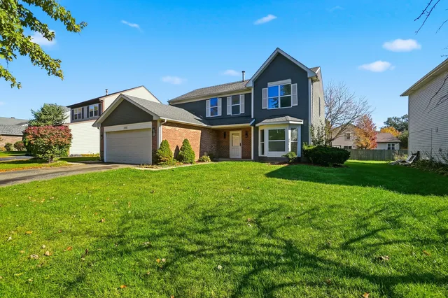 $3,200 | 1101 Ashford Lane, Westmont, IL 60559
