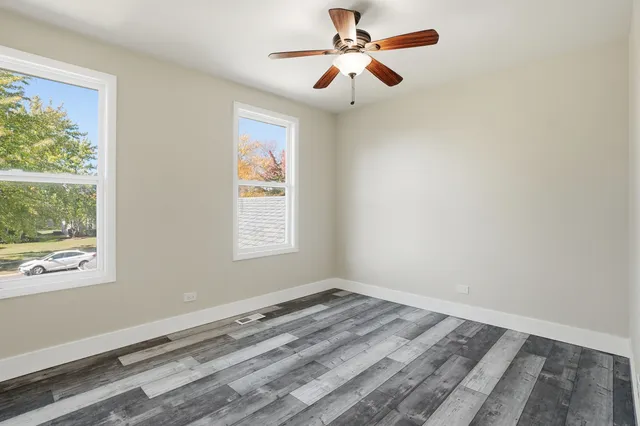 $3,200 | 1101 Ashford Lane, Westmont, IL 60559