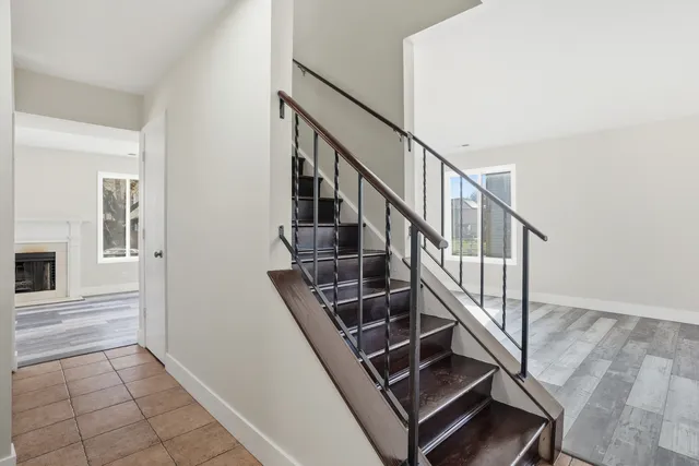 $3,200 | 1101 Ashford Lane, Westmont, IL 60559