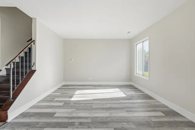 $3,200 | 1101 Ashford Lane, Westmont, IL 60559