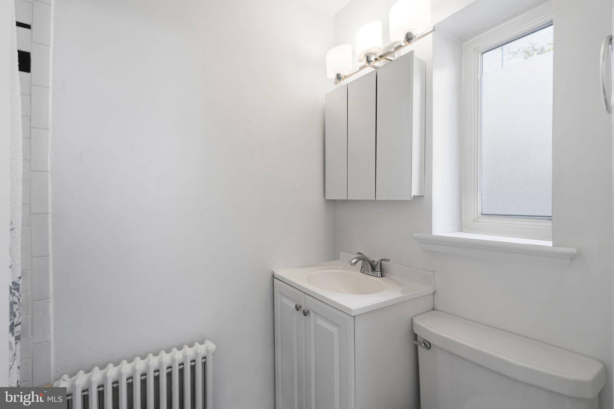 3267 Prospect Street Northwest Washington, DC 20007 - Photo 32 of 42 Bathroom