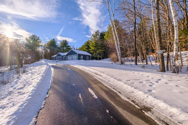 $424,900 | 159 Bisco Road, Paris, ME 04281