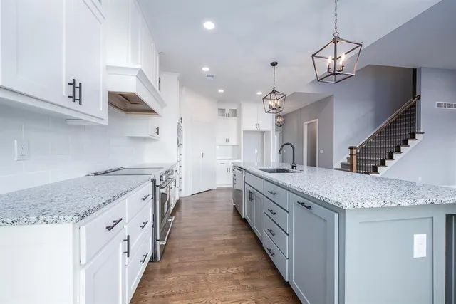 $789,950 | Lot 10 235th Street, Tonganoxie, KS 66086