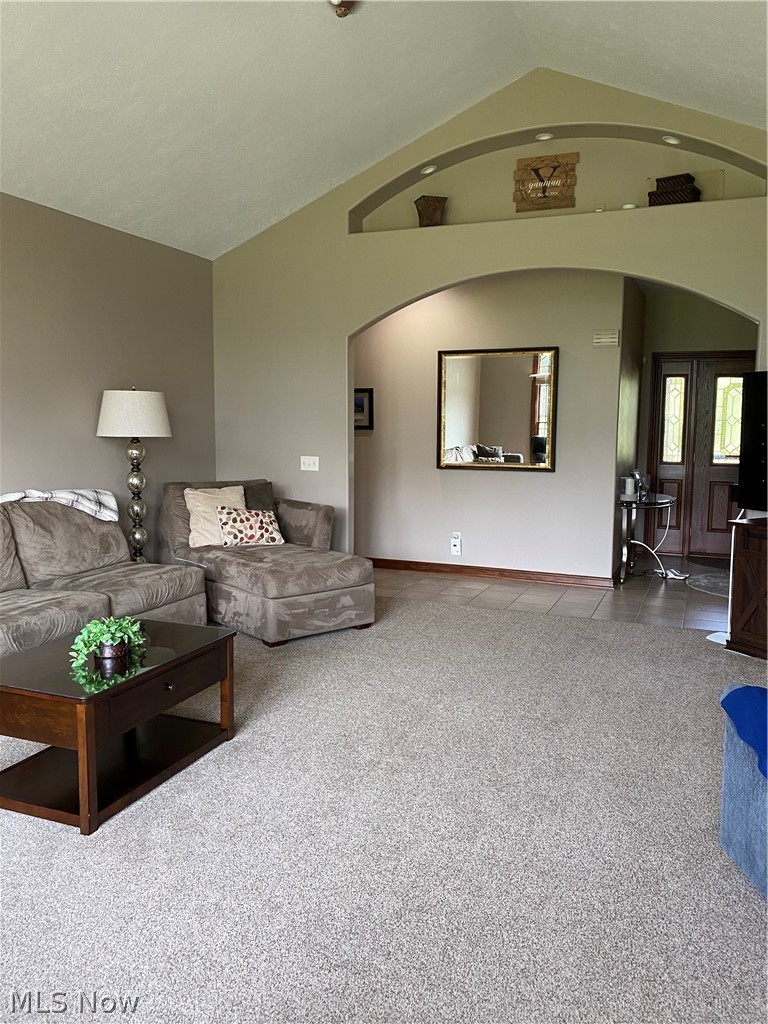 2456 Queensbury Road Alliance, OH 44601 - Photo 12 of 33 Great room