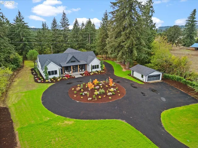$1,625,000 | 26190 Highway 224, Eagle Creek, OR 97022