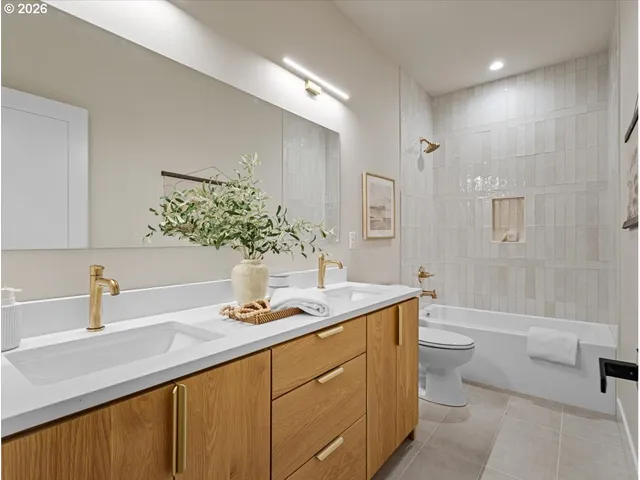 $1,625,000 | 26190 Highway 224, Eagle Creek, OR 97022