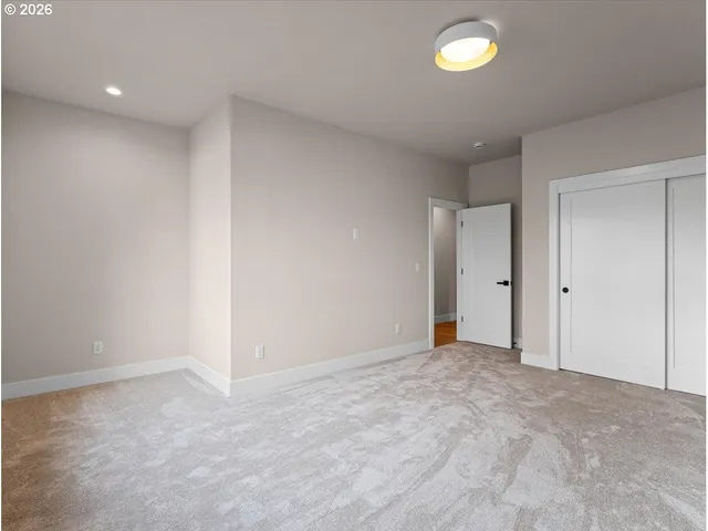 $1,625,000 | 26190 Highway 224, Eagle Creek, OR 97022