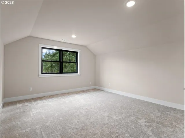 $1,625,000 | 26190 Highway 224, Eagle Creek, OR 97022