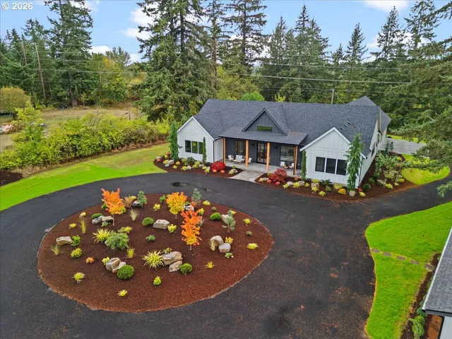 $1,625,000 | 26190 Highway 224, Eagle Creek, OR 97022