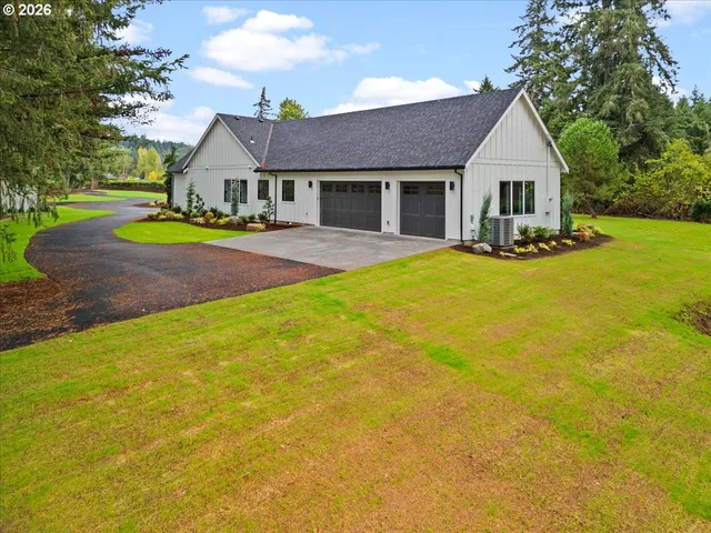$1,625,000 | 26190 Highway 224, Eagle Creek, OR 97022