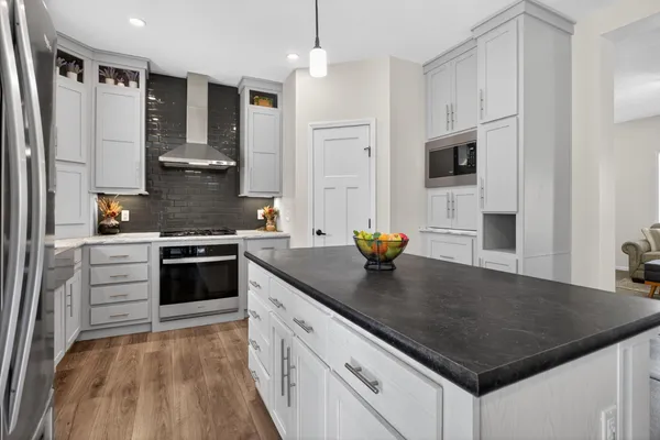 $499,900 | 14840 Killorglin Lane, Cement City, MI 49233