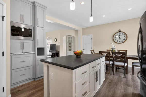 $499,900 | 14840 Killorglin Lane, Cement City, MI 49233